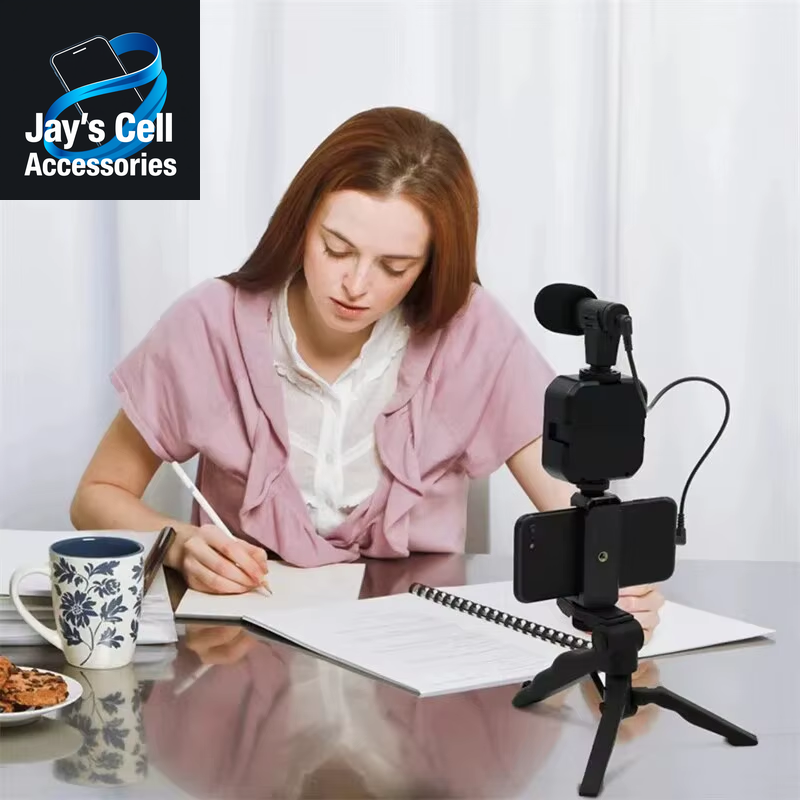 Smartphone Vlogging Kit with Tripod Phone Holder Mini Microphone LED Fill Light Starter for Tiktok Live Stream Video Youtube